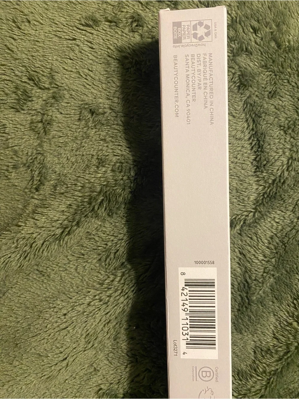Beautycounter Cream Bronzer Brush in Champagne Gold